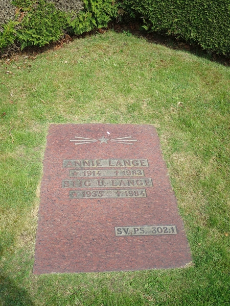 Grave number: HÖB 47    22A