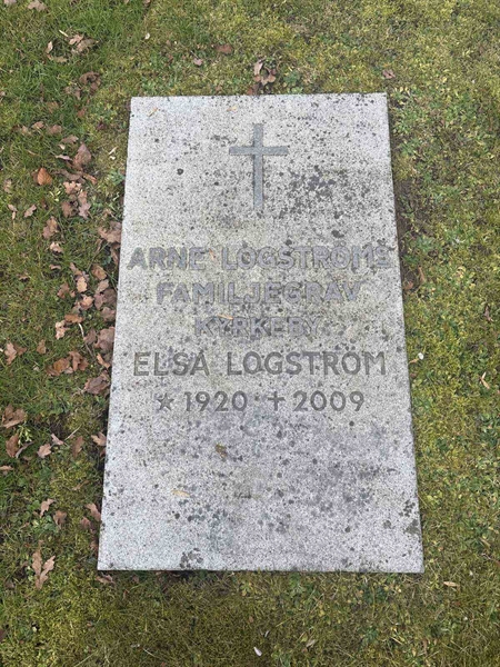 Grave number: E E 124, 125
