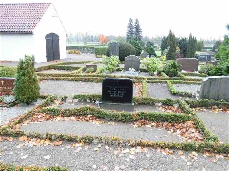 Grave number: VK 1   494-495