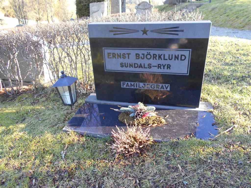 Grave number: ÖD 004    12A-C
