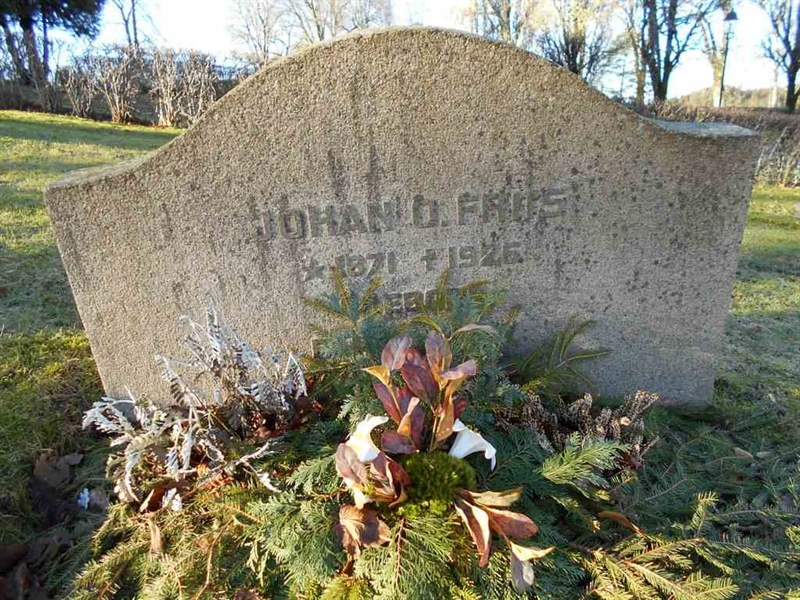 Grave number: ÖD 005    48A-B