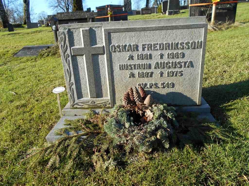 Grave number: ÖD 001    47-48