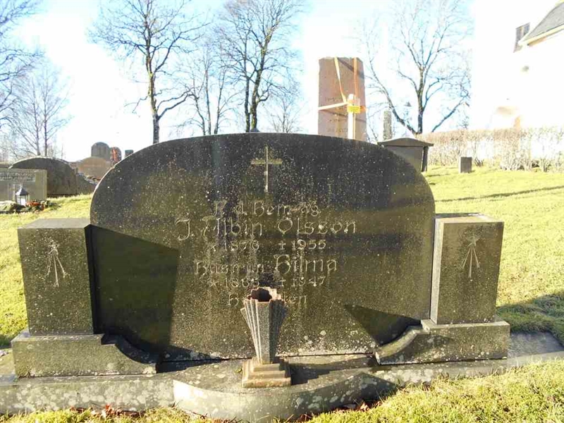 Grave number: ÖD 001    36