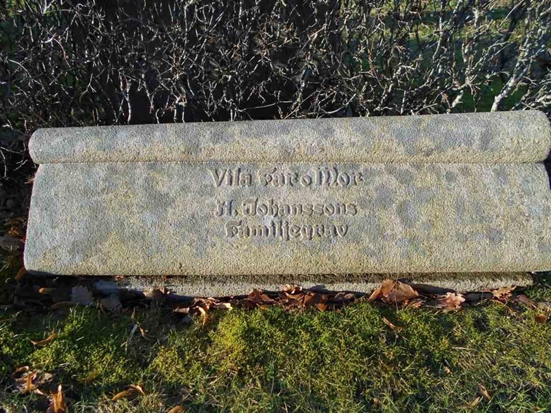 Grave number: ÖD 004    32A-C