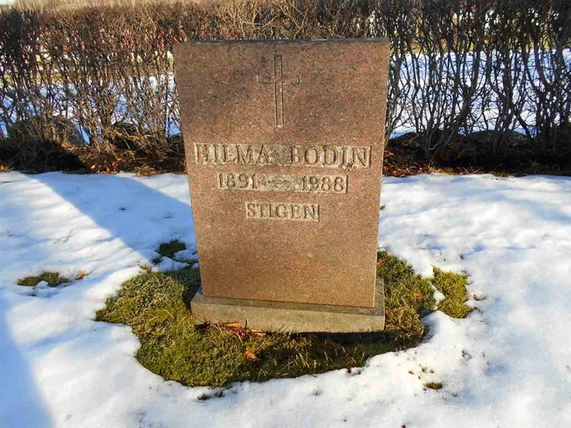 Grave number: FÄ 026   111