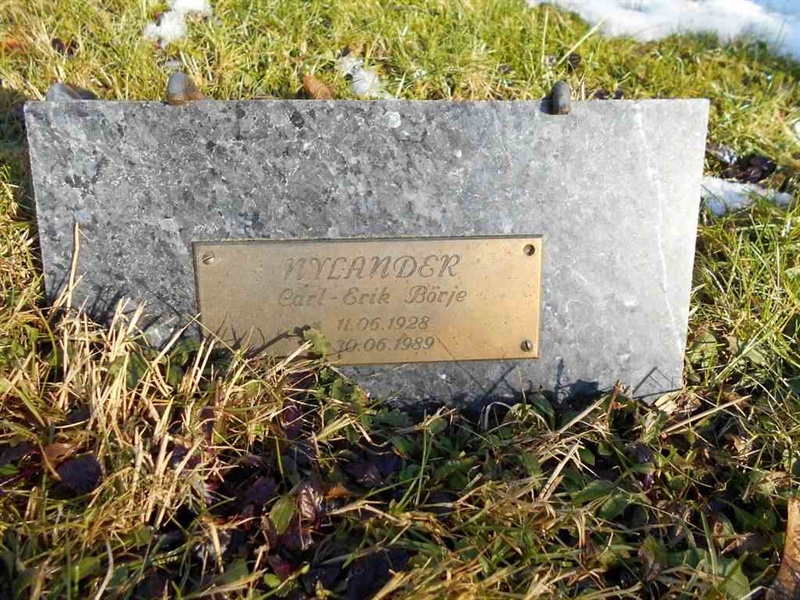 Grave number: FÄ 030     7