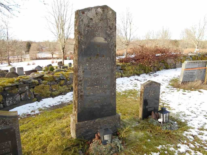 Grave number: FÄ 008     7B