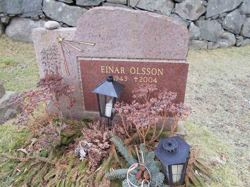 Grave number: FÄ 017    40ABD