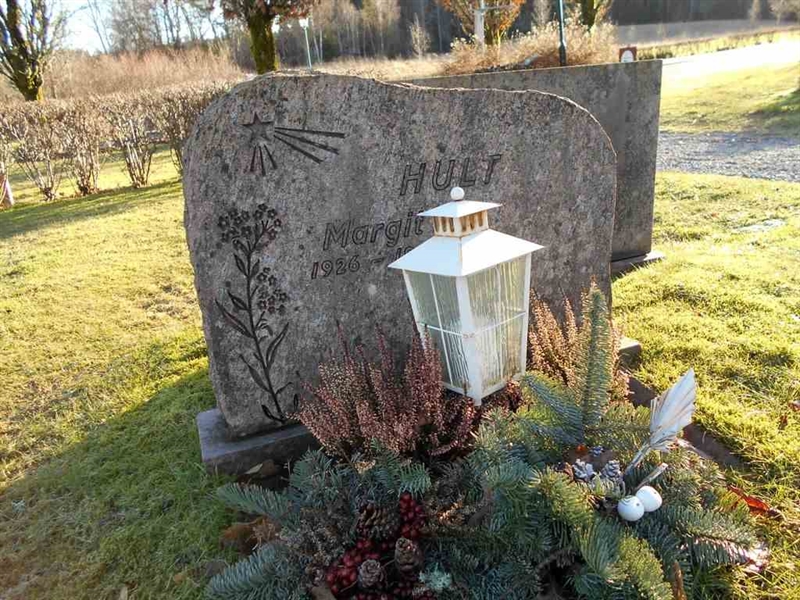 Grave number: ÖD 007    76-77