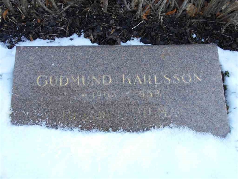 Grave number: FÄ 024    90-91