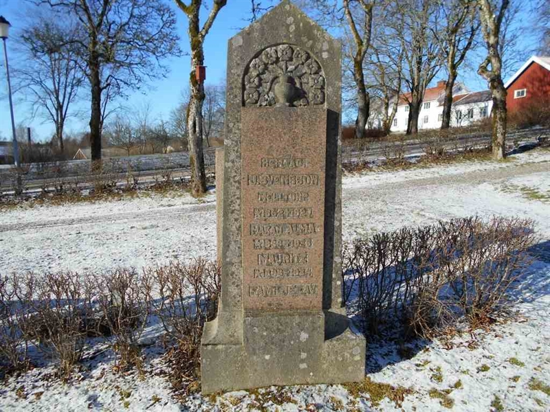 Grave number: FÄ 019    86A-C