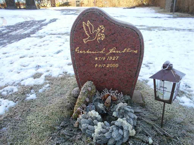 Grave number: FÄ 008    23I