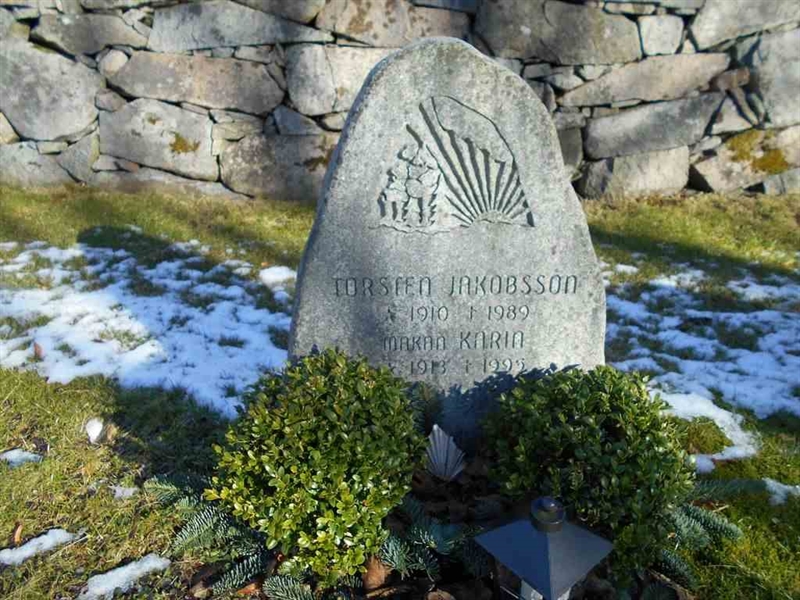 Grave number: FÄ 030     8