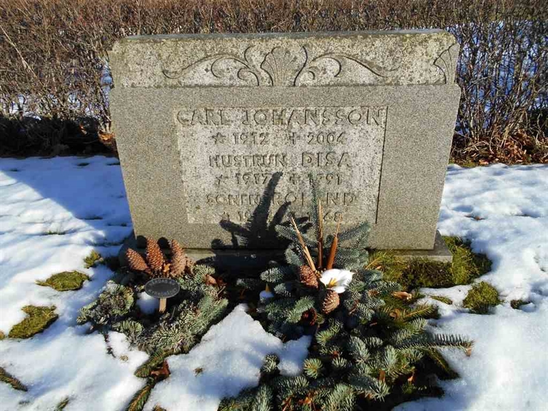 Grave number: FÄ 026   120-122