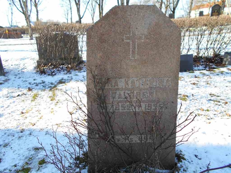 Grave number: FÄ 021    66