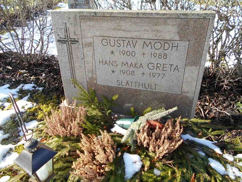 Grave number: FÄ 014    33A-B