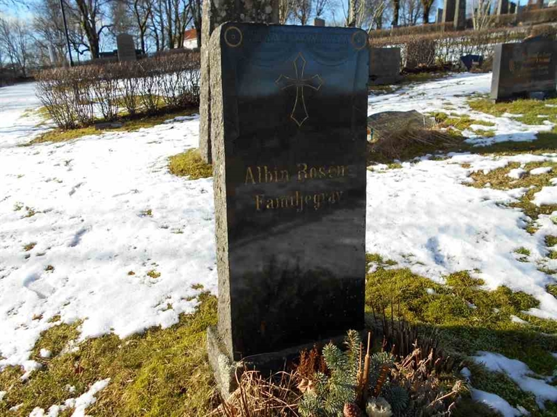 Grave number: FÄ 020   124-125