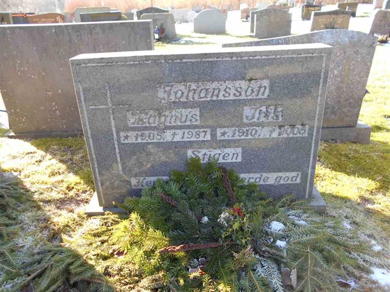 Grave number: FÄ 031    23