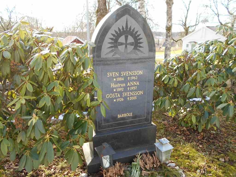 Grave number: FÄ 008     4A-D