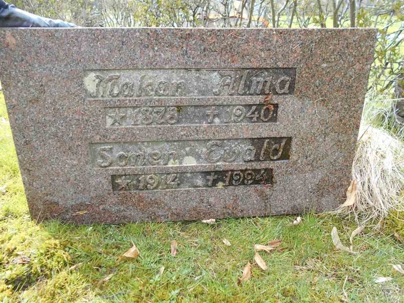 Grave number: ÖD 004    30A-B