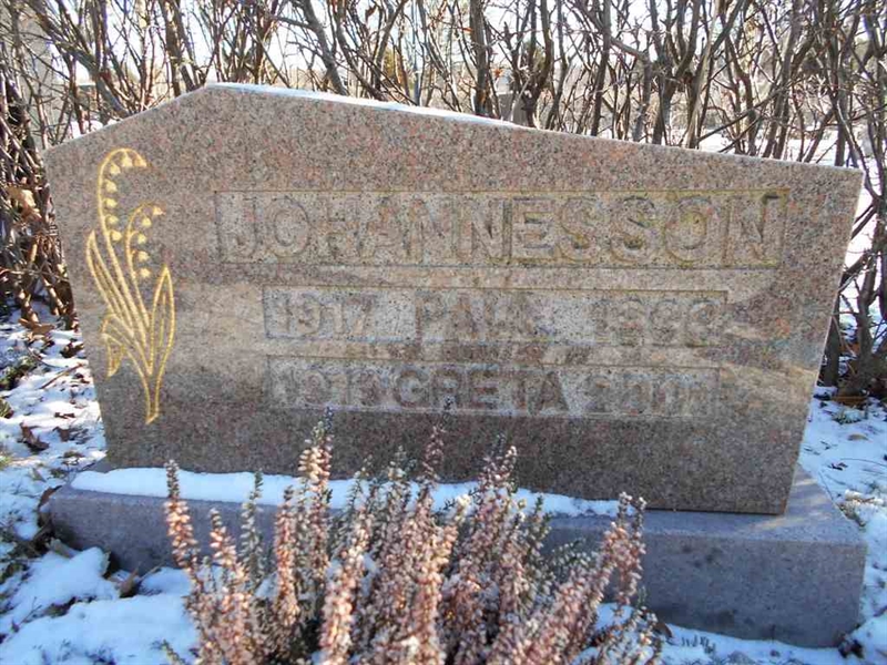 Grave number: FÄ 019    94A-C