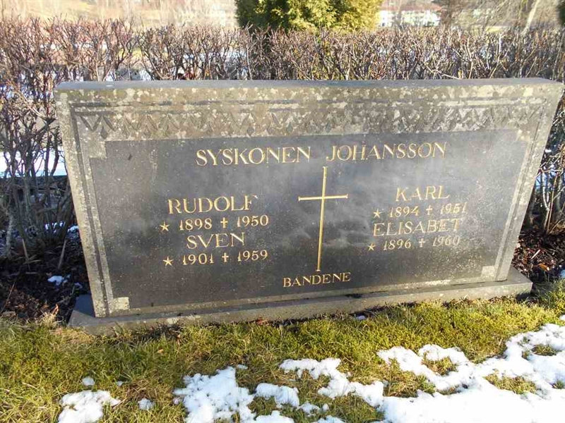 Grave number: FÄ 022    40-43