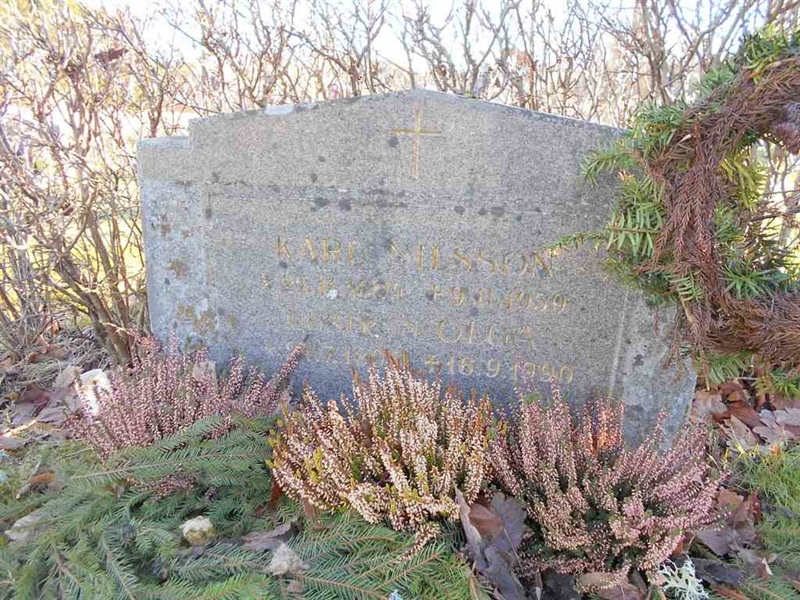 Grave number: ÖD 006    72-73