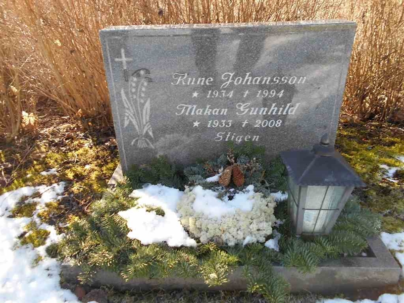 Grave number: FÄ 032    24