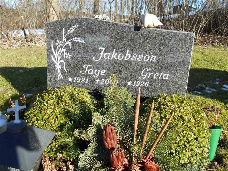 Grave number: FÄ 032   171