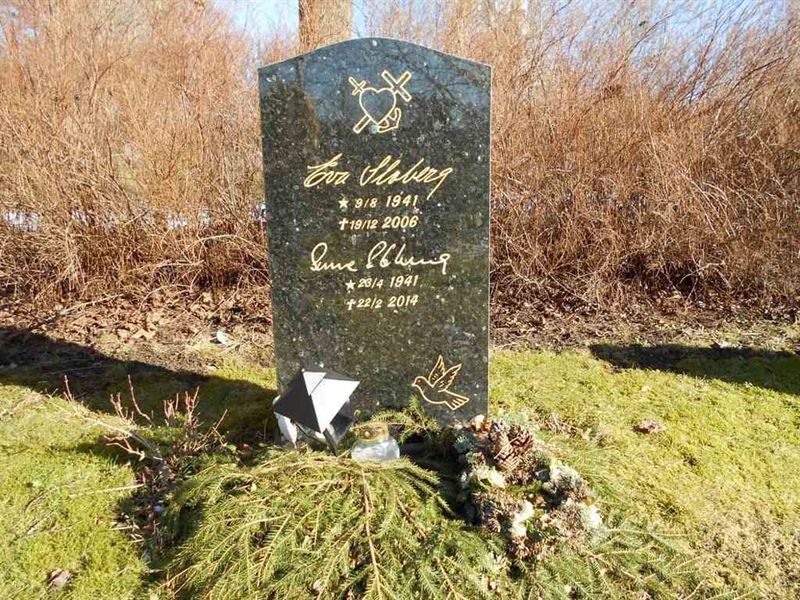 Grave number: FÄ 033     4