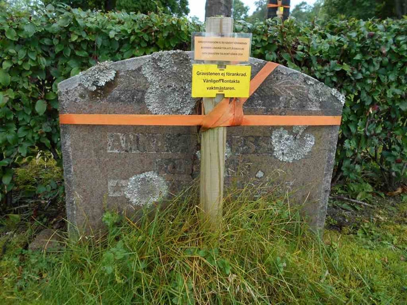 Grave number: ÖD 002    23A-B