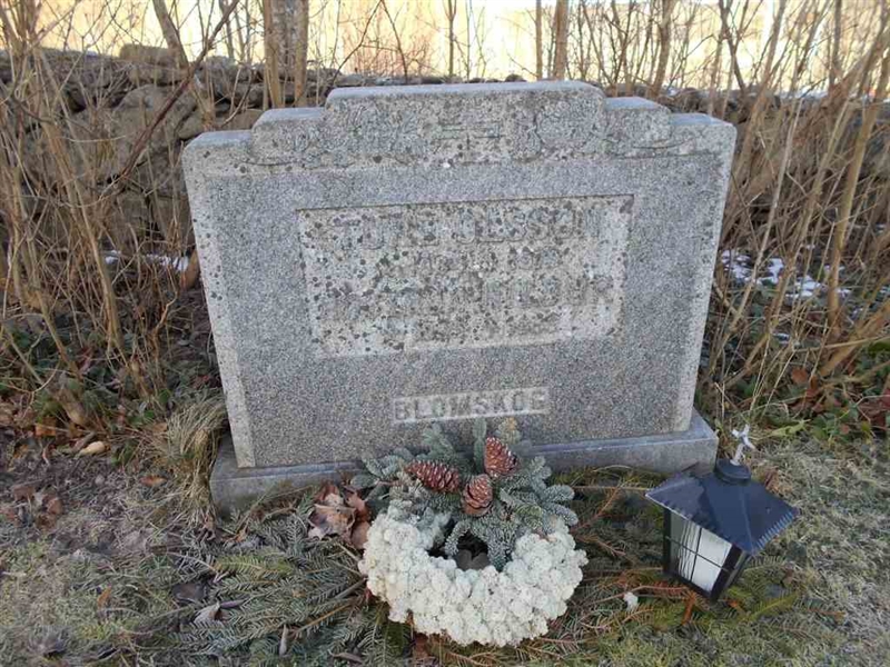 Grave number: FÄ 008    23A-J