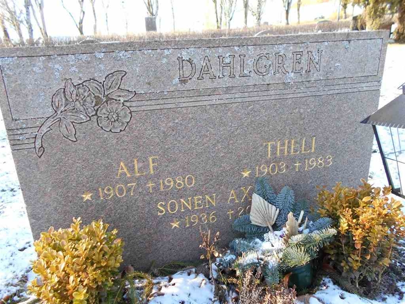 Grave number: FÄ 021   165-166