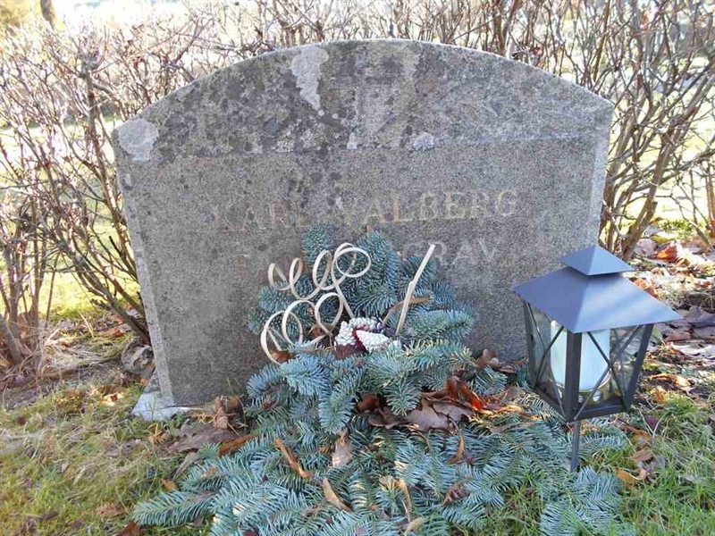 Grave number: ÖD 006    43A-B