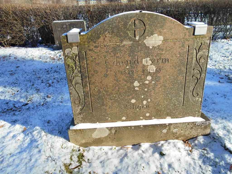 Grave number: FÄ 025    67