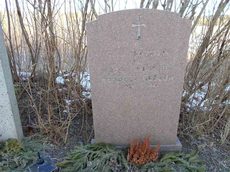 Grave number: FÄ 008    25A-E