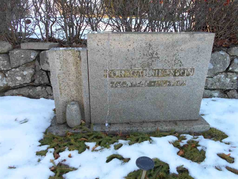 Grave number: FÄ 026     1-3