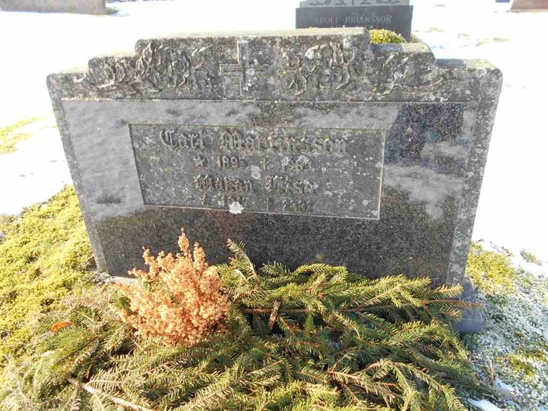 Grave number: FÄ 012   116A-C