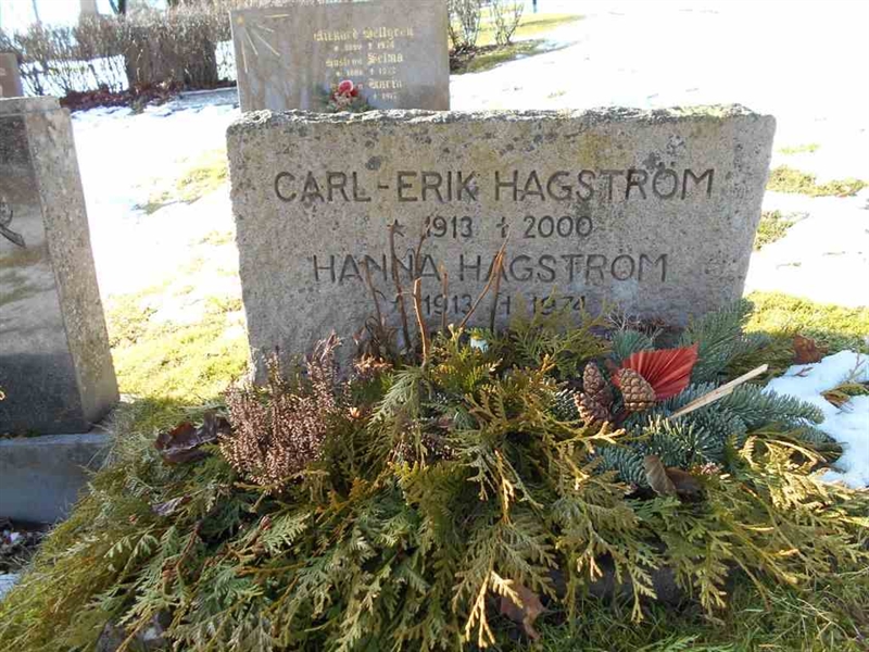 Grave number: FÄ 020    87