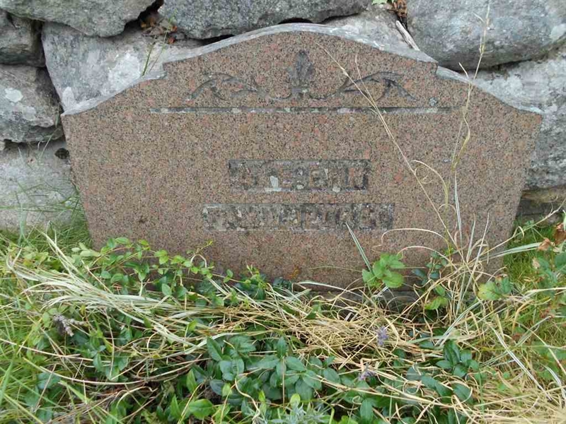 Grave number: FÄ 024    21-22