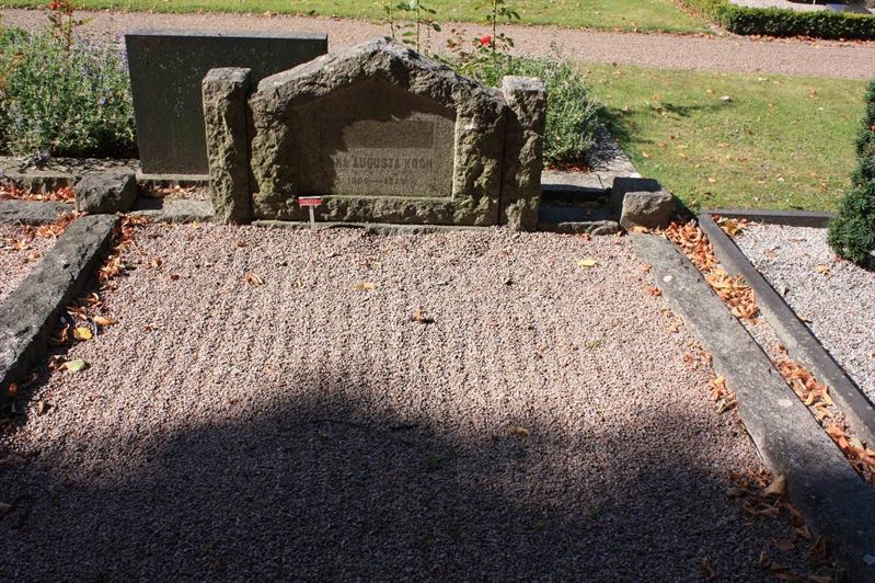 Grave number: Ö 14i   169, 170