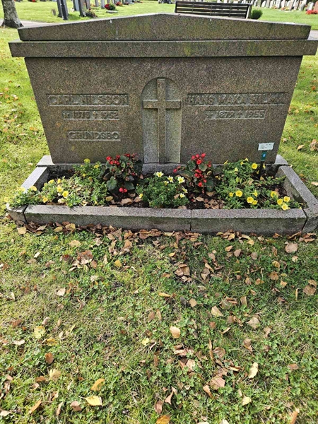Grave number: Fr 7  1055-1056