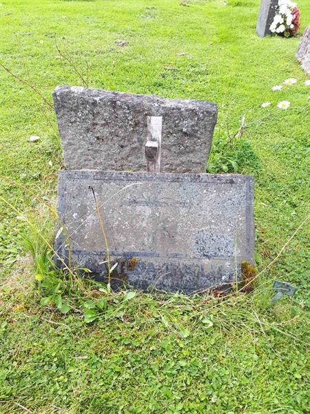 Grave number: NK A A    41