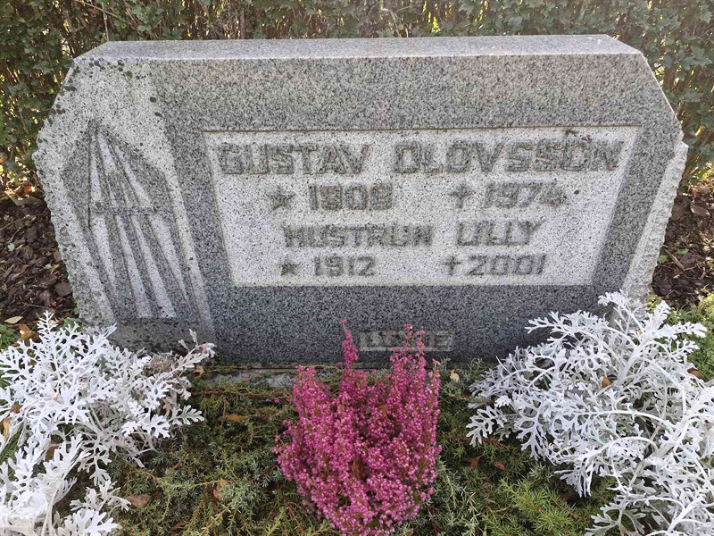 Grave number: AK D  5397-5398