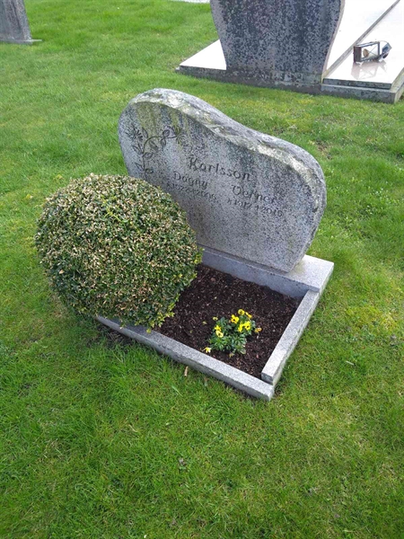 Grave number: TN 007  2274, 2275