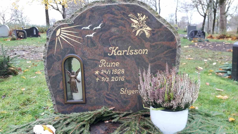 Grave number: FÄ 031   130