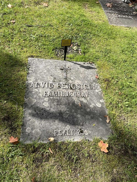Grave number: 2    53