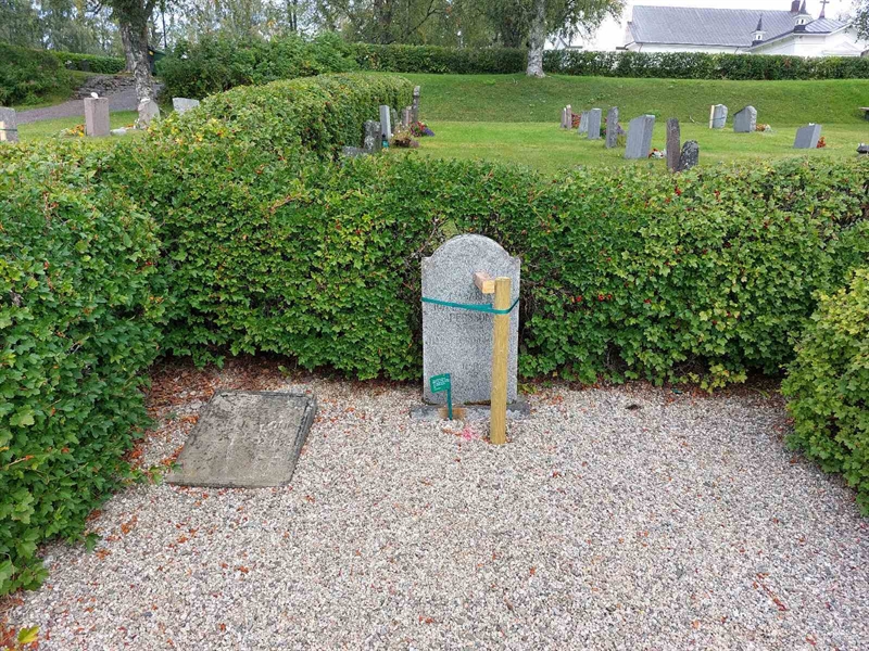 Grave number: K C    56