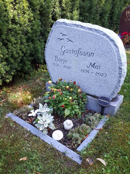 Hautatunnus: GK U 4   597