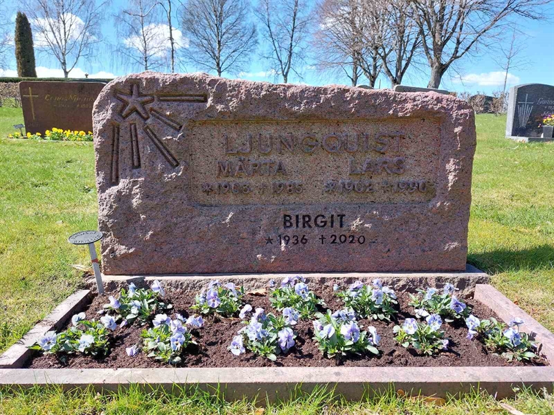 Grave number: HV 23    8, 9, 10